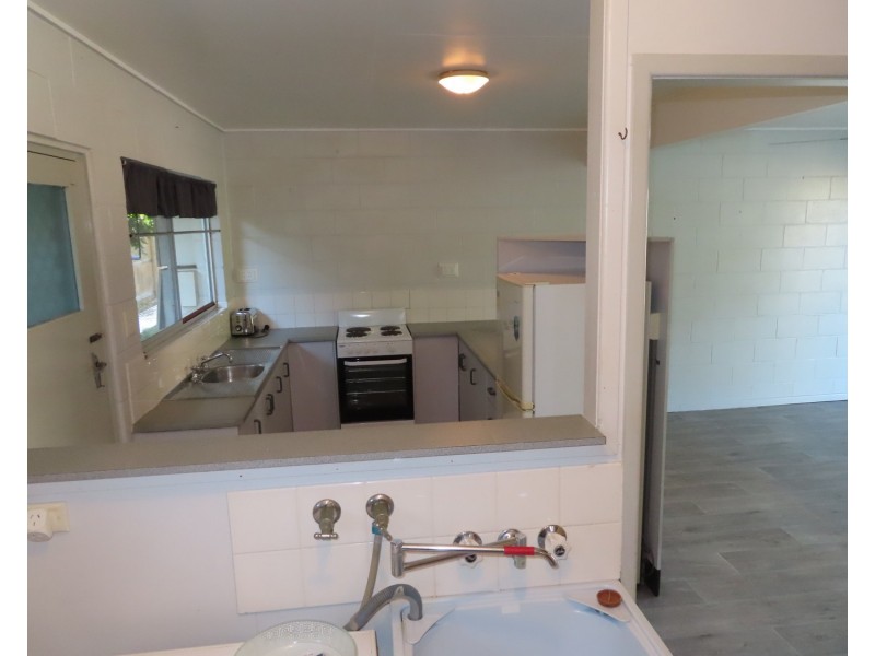 57 Poole Street, Bowen QLD 4805