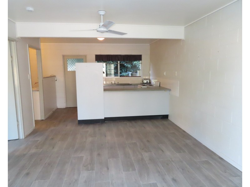 57 Poole Street, Bowen QLD 4805