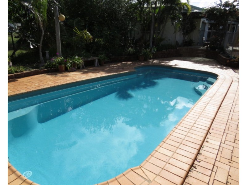 7 Elphinstone Street, Bowen QLD 4805