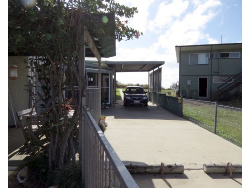 7 Elphinstone Street, Bowen QLD 4805