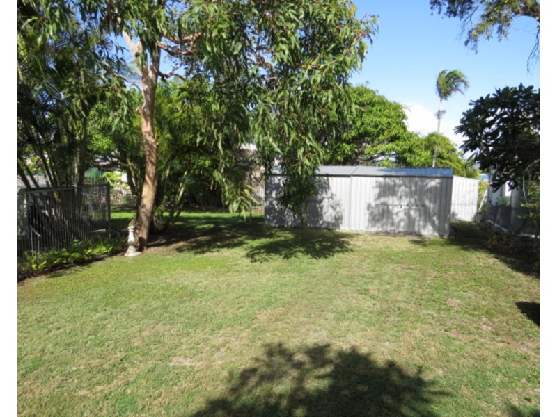 7 Elphinstone Street, Bowen QLD 4805