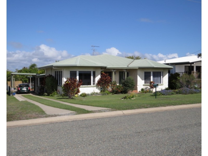 7 Elphinstone Street, Bowen QLD 4805