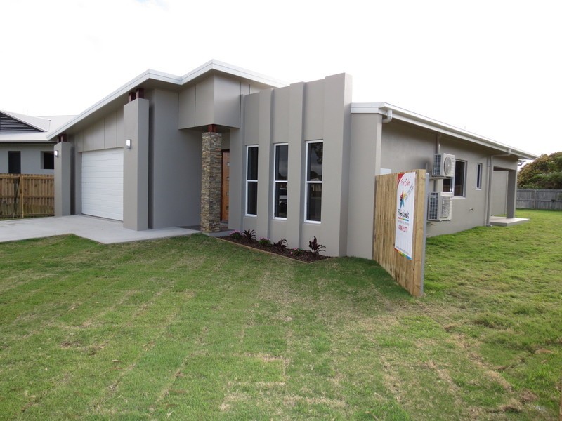 17 Ada Place, Bowen QLD 4805