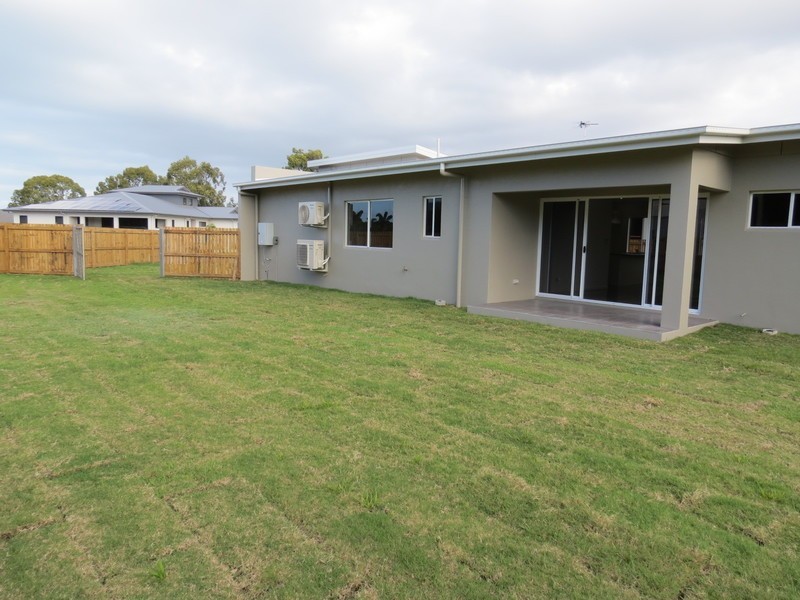 17 Ada Place, Bowen QLD 4805