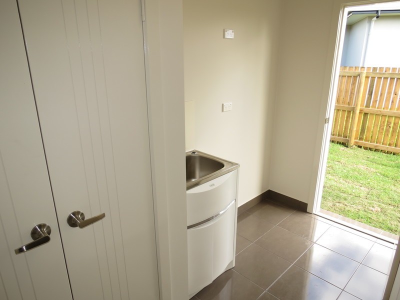 17 Ada Place, Bowen QLD 4805