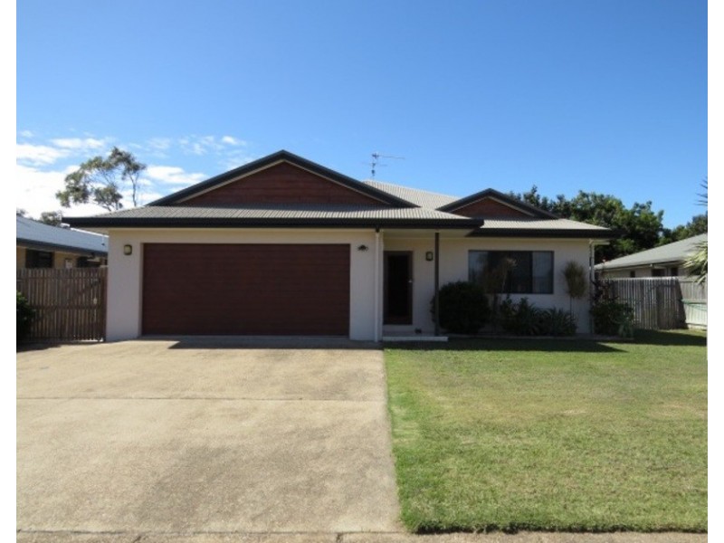 11 Kirkpatrick Court, Bowen QLD 4805