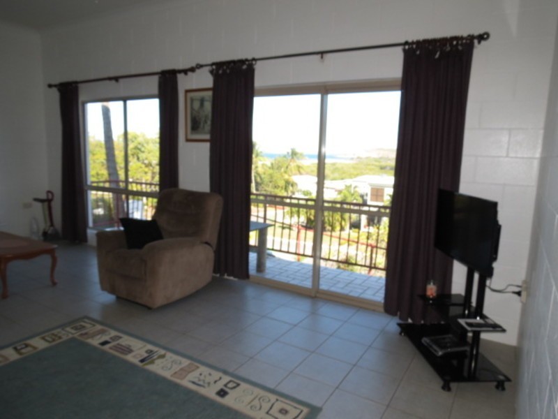 2/12 Poinciana Drive, Bowen QLD 4805