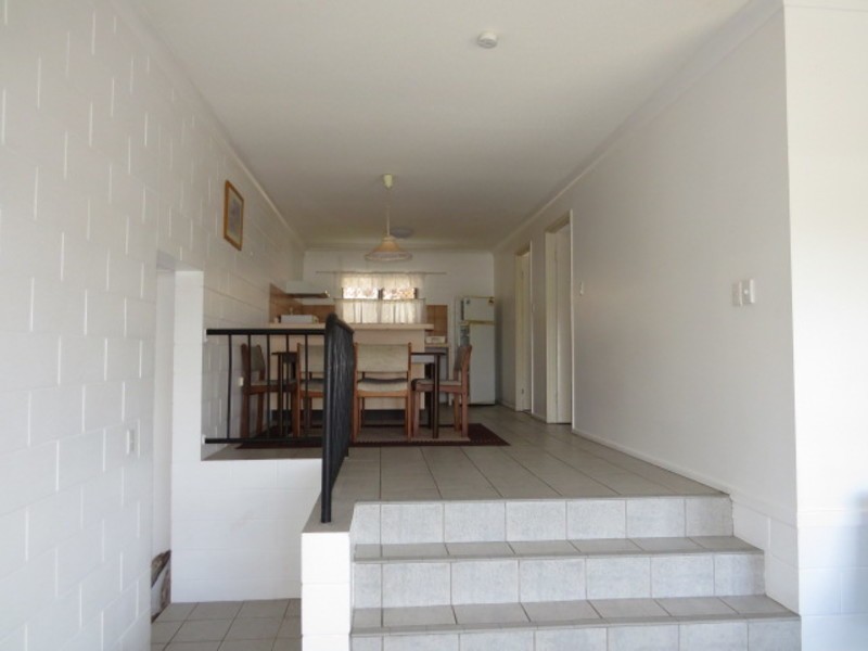 2/12 Poinciana Drive, Bowen QLD 4805