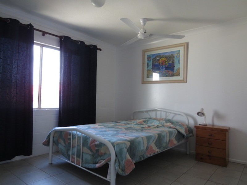 2/12 Poinciana Drive, Bowen QLD 4805