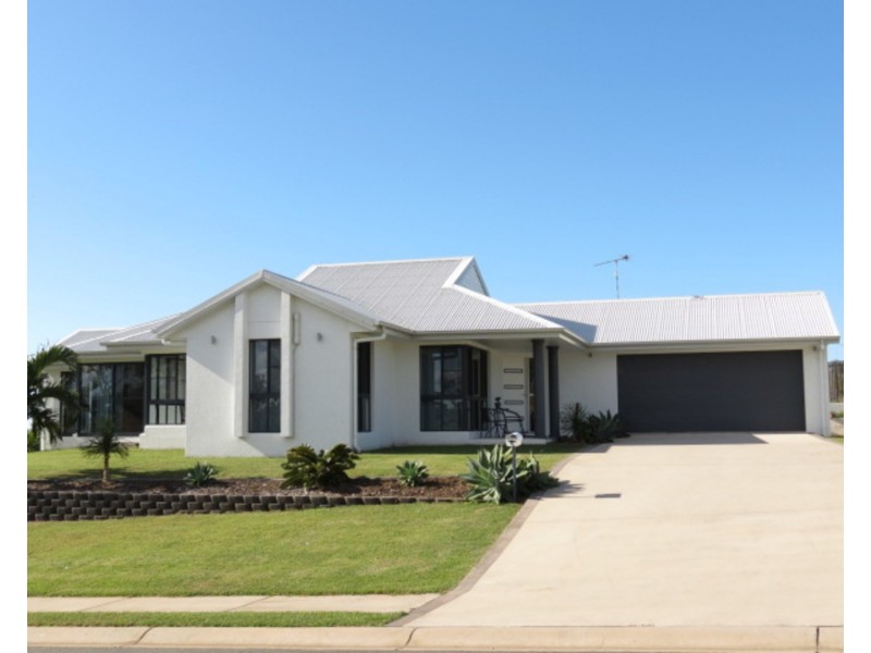 5 Fairway Drive, Bowen QLD 4805