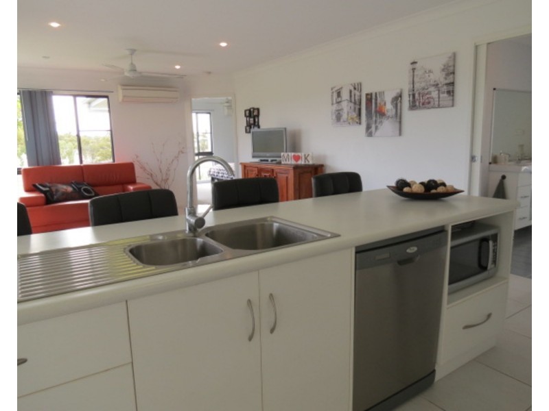 5 Fairway Drive, Bowen QLD 4805