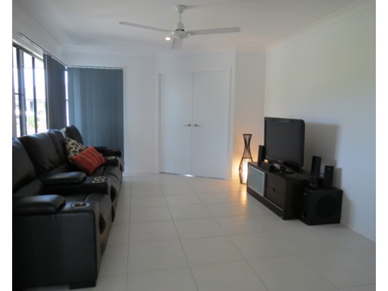 5 Fairway Drive, Bowen QLD 4805