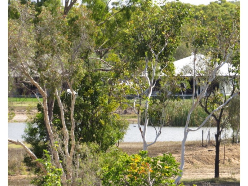 5 Fairway Drive, Bowen QLD 4805