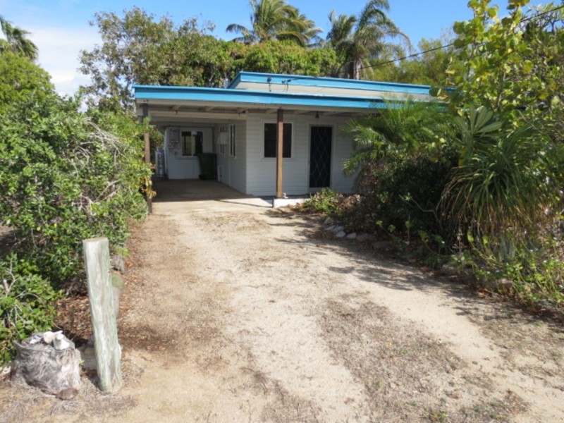 123 Queens Beach Esplanade, Bowen QLD 4805