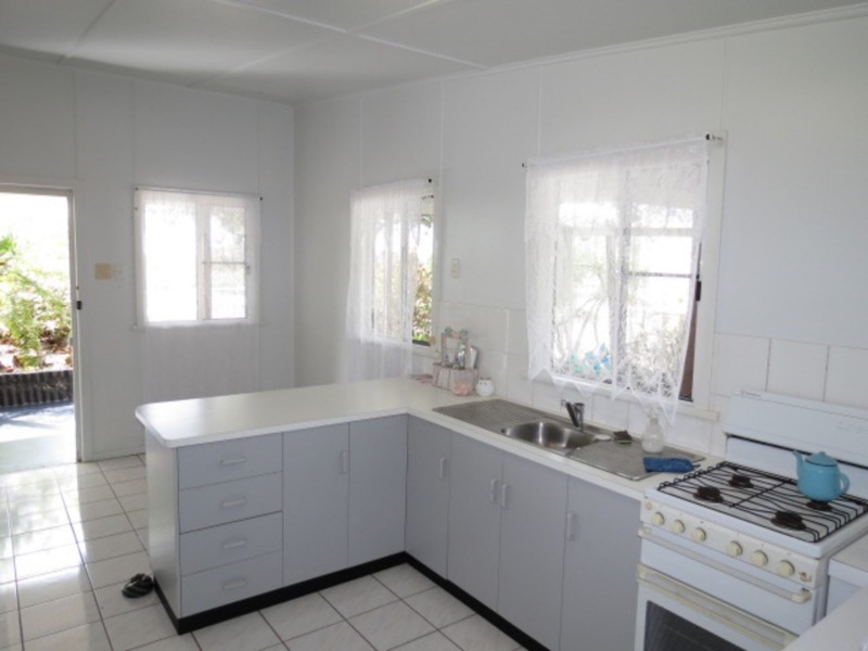 123 Queens Beach Esplanade, Bowen QLD 4805