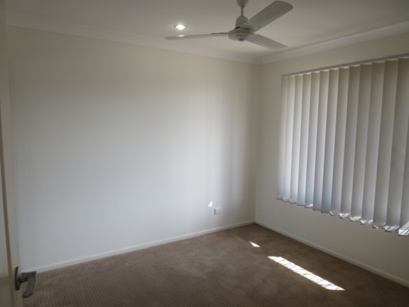 2/23 Tea Tree Close, Bowen QLD 4805