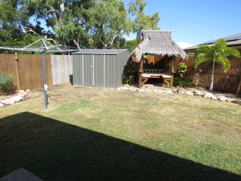 2/23 Tea Tree Close, Bowen QLD 4805