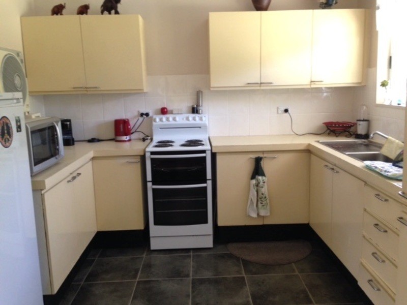 33 Tollington Road, Bowen QLD 4805