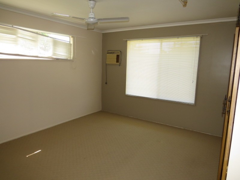 33 Tollington Road, Bowen QLD 4805
