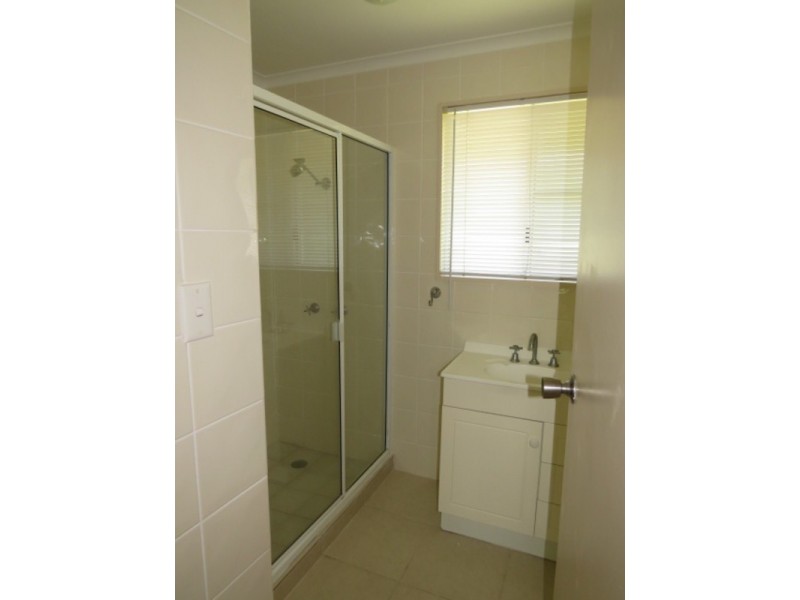 33 Tollington Road, Bowen QLD 4805