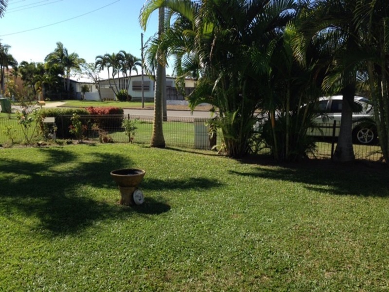 33 Tollington Road, Bowen QLD 4805