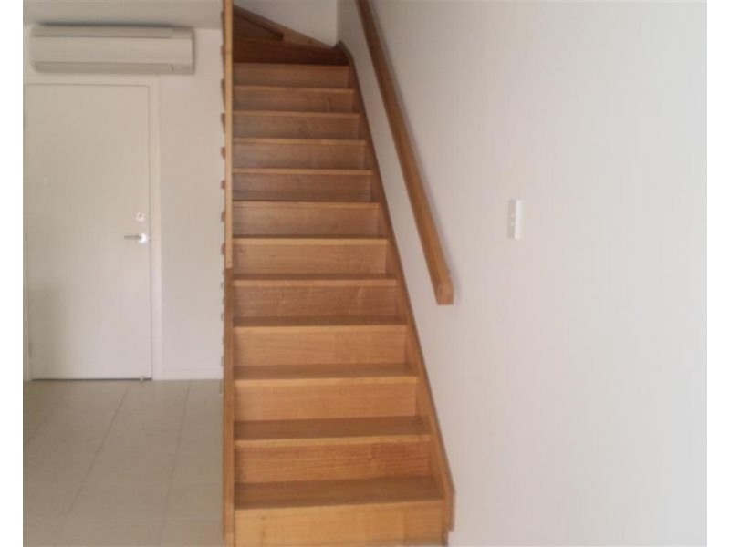 2/74a Powell Street, Bowen QLD 4805