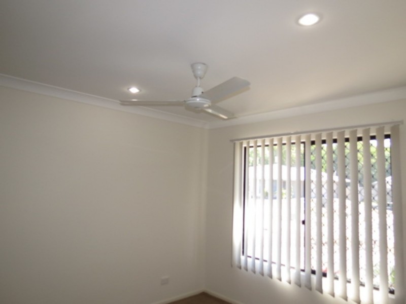 2/23 Tea Tree Close, Bowen QLD 4805