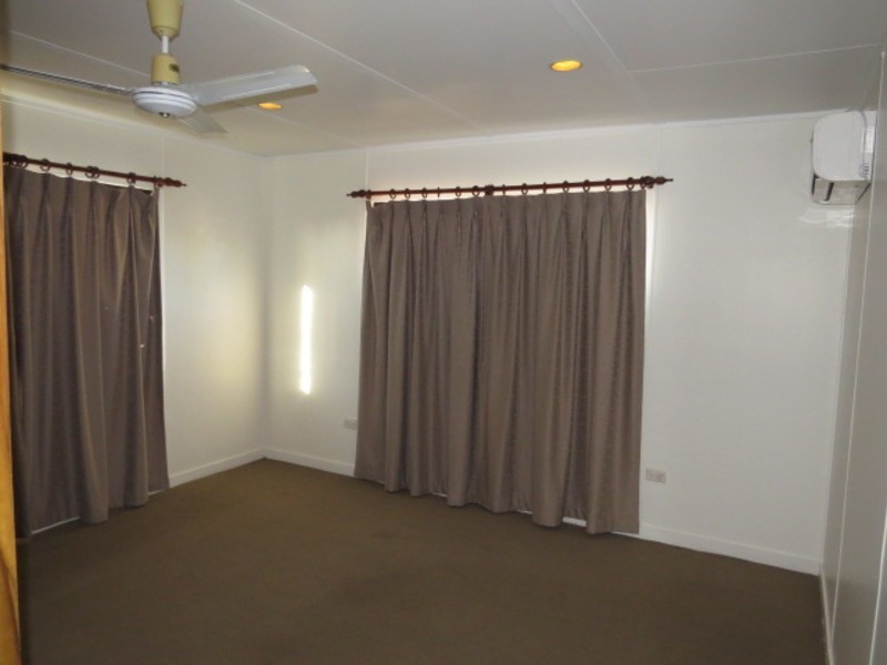 12 Sunset Crescent, Bowen QLD 4805