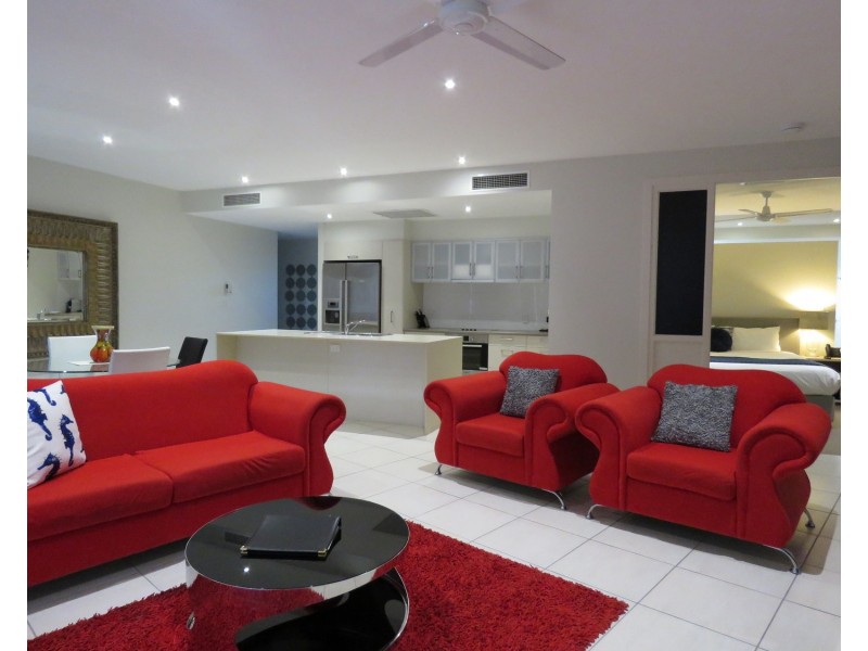 15/2b Horseshoe Bay Road, Bowen QLD 4805