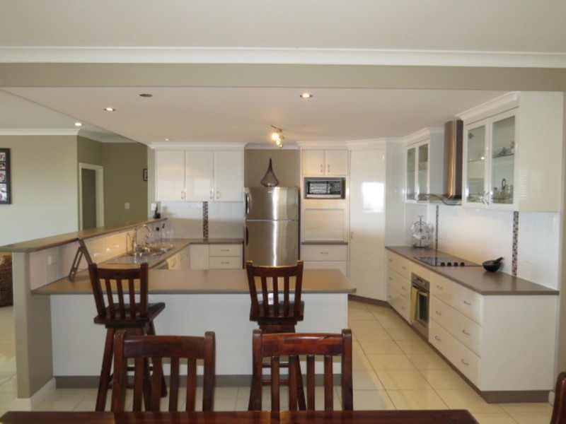 9 Bayside Court, Bowen QLD 4805