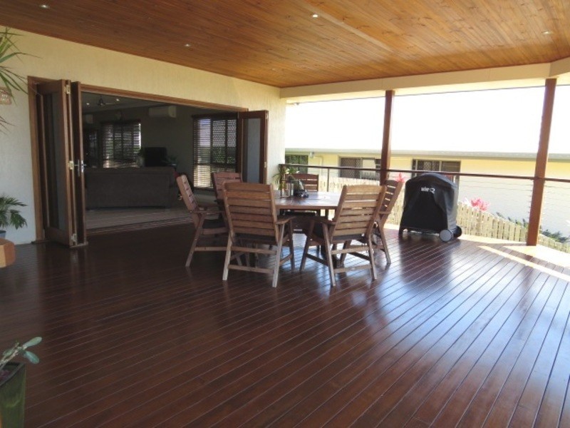 9 Bayside Court, Bowen QLD 4805