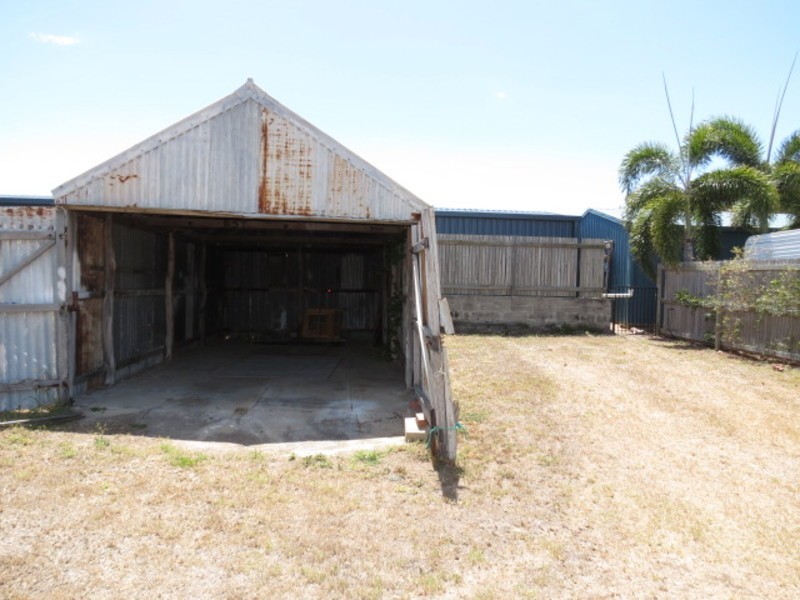 36 Poole Street, Bowen QLD 4805