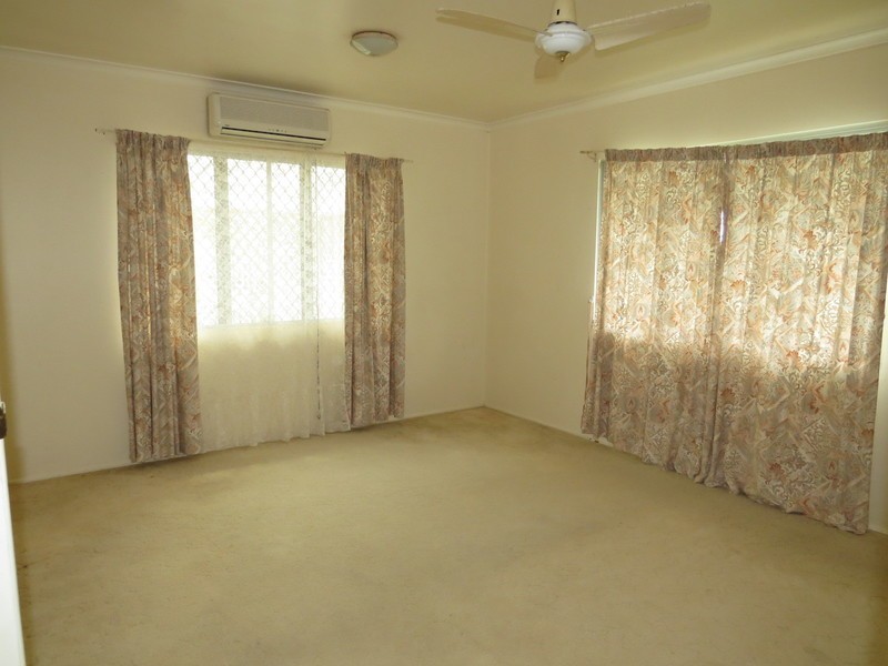 52 Whitsunday Street, Bowen QLD 4805