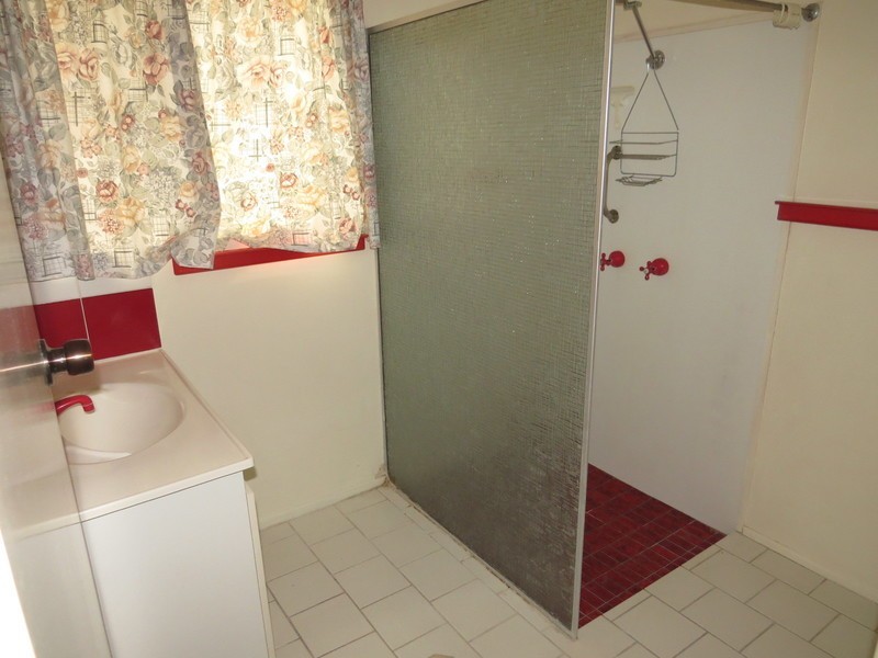 52 Whitsunday Street, Bowen QLD 4805