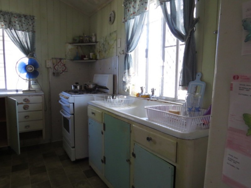 64 Williams Street, Bowen QLD 4805