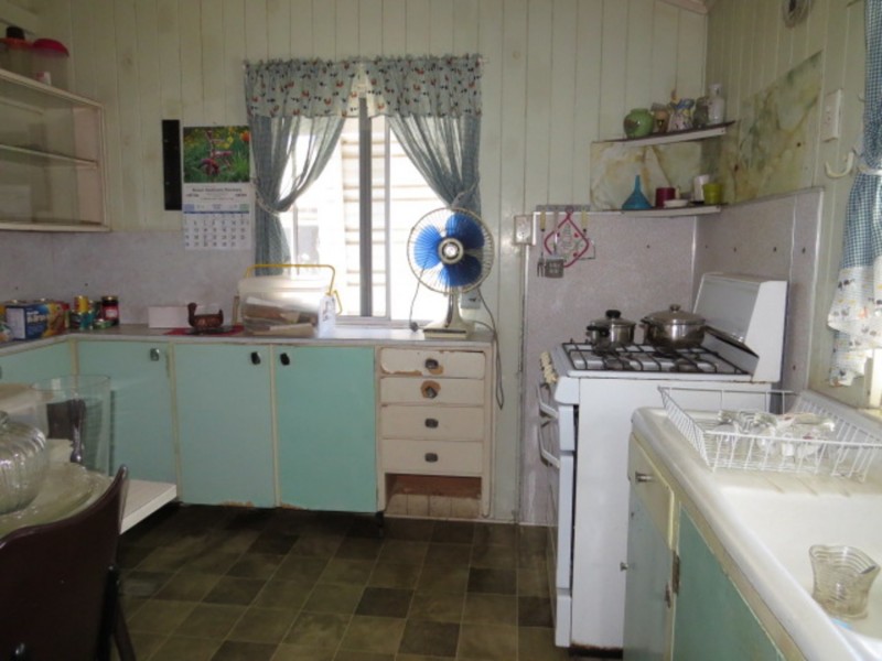 64 Williams Street, Bowen QLD 4805