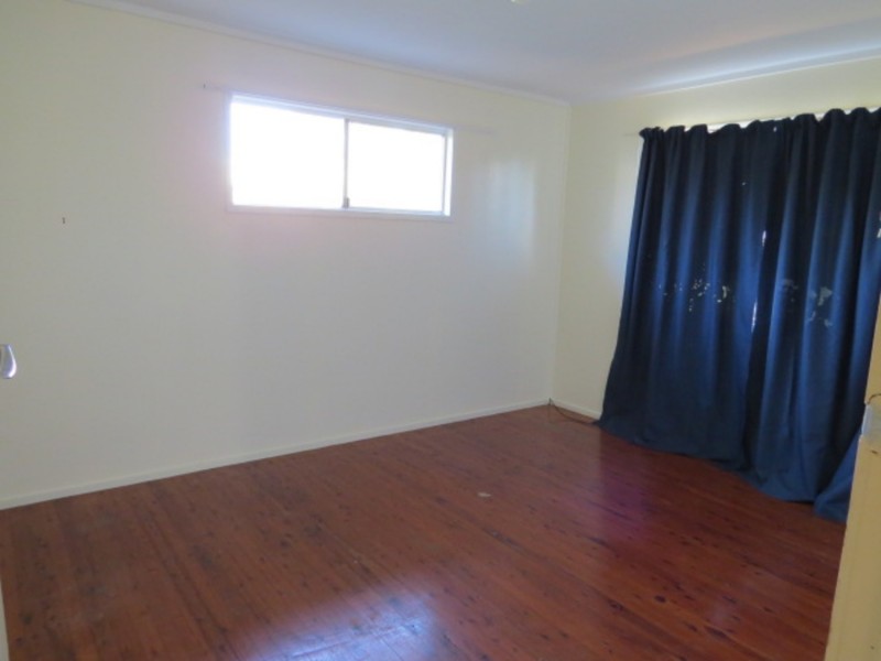 5 Rodney Street, Bowen QLD 4805