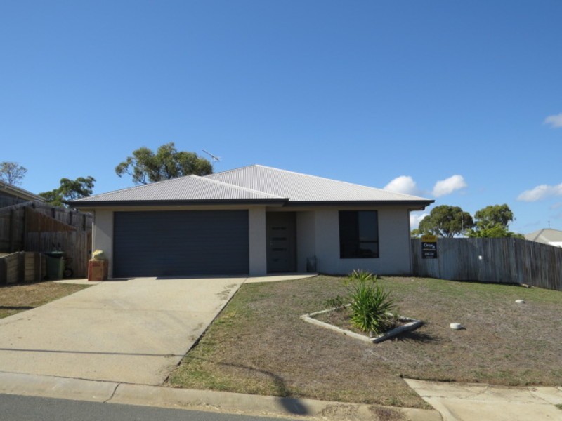 2 Seacove Crescent, Bowen QLD 4805