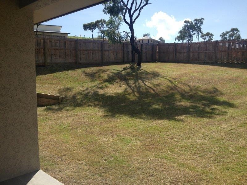 2 Seacove Crescent, Bowen QLD 4805