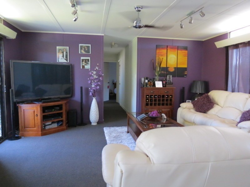 113 Hillview Road, Bowen QLD 4805