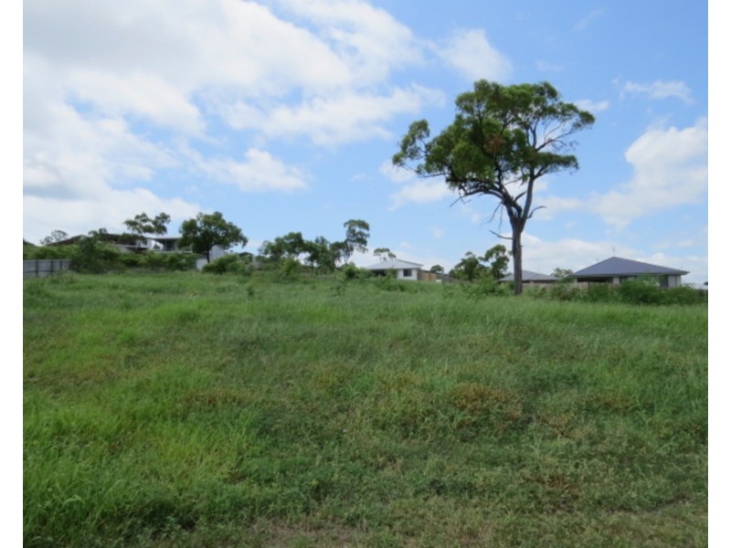 6 Sunshine Court, Bowen QLD 4805