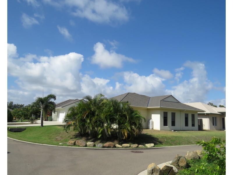 33 Seabreeze Crescent, Bowen QLD 4805