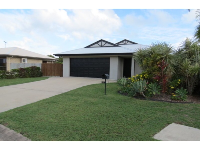 16 Lucinda Place, Bowen QLD 4805