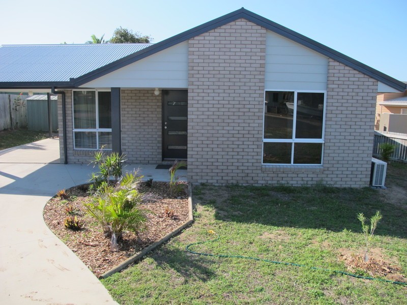 7 Lotus Lane, Bowen QLD 4805