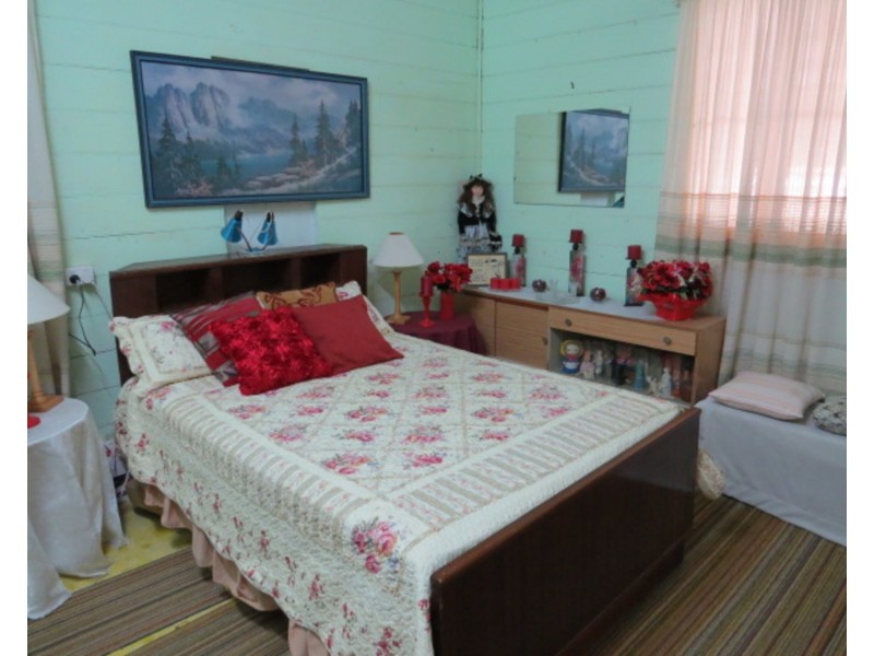 26 Gordon Street, Bowen QLD 4805