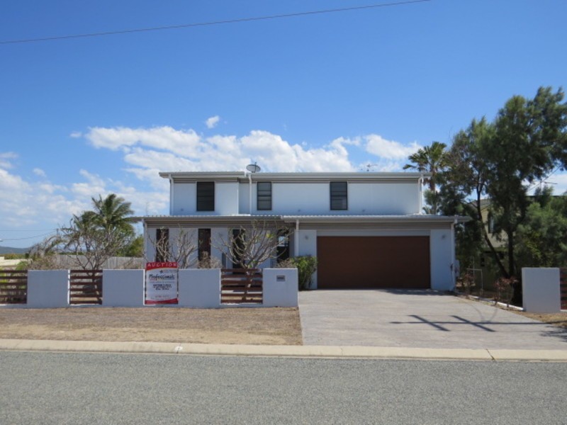 43 Elphinstone Street, Bowen QLD 4805