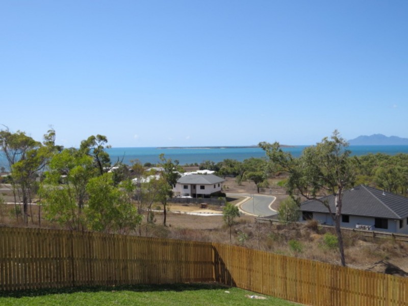 20 Grandview Terrace, Bowen QLD 4805