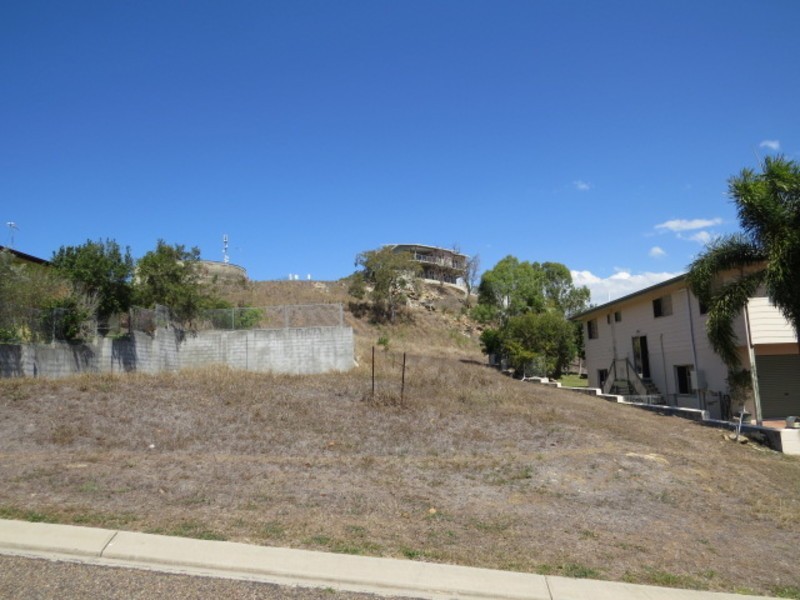 13 Pilcher Place, Bowen QLD 4805