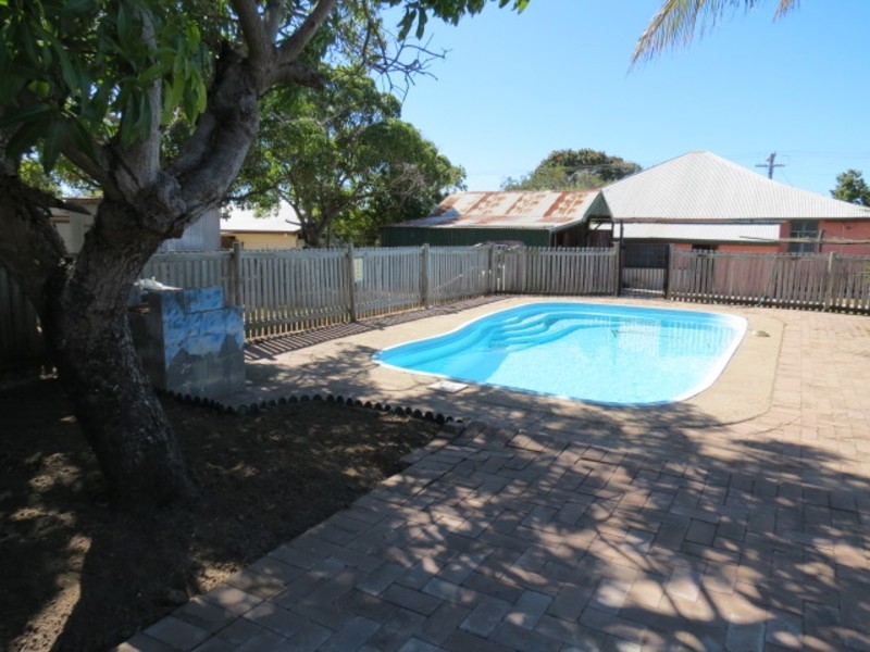 103 Herbert Street, Bowen QLD 4805