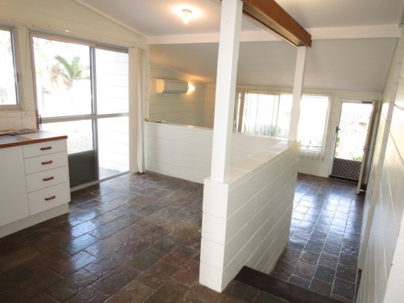 14 Casuarina Street, Bowen QLD 4805